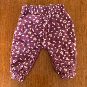 🍊5/$25 French Connection Maroon Floral Kids Bottoms size 3-6m